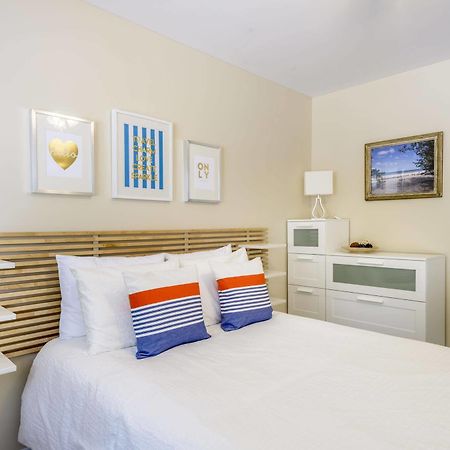 Hollywood Cottages Wasaga Beach Extérieur photo