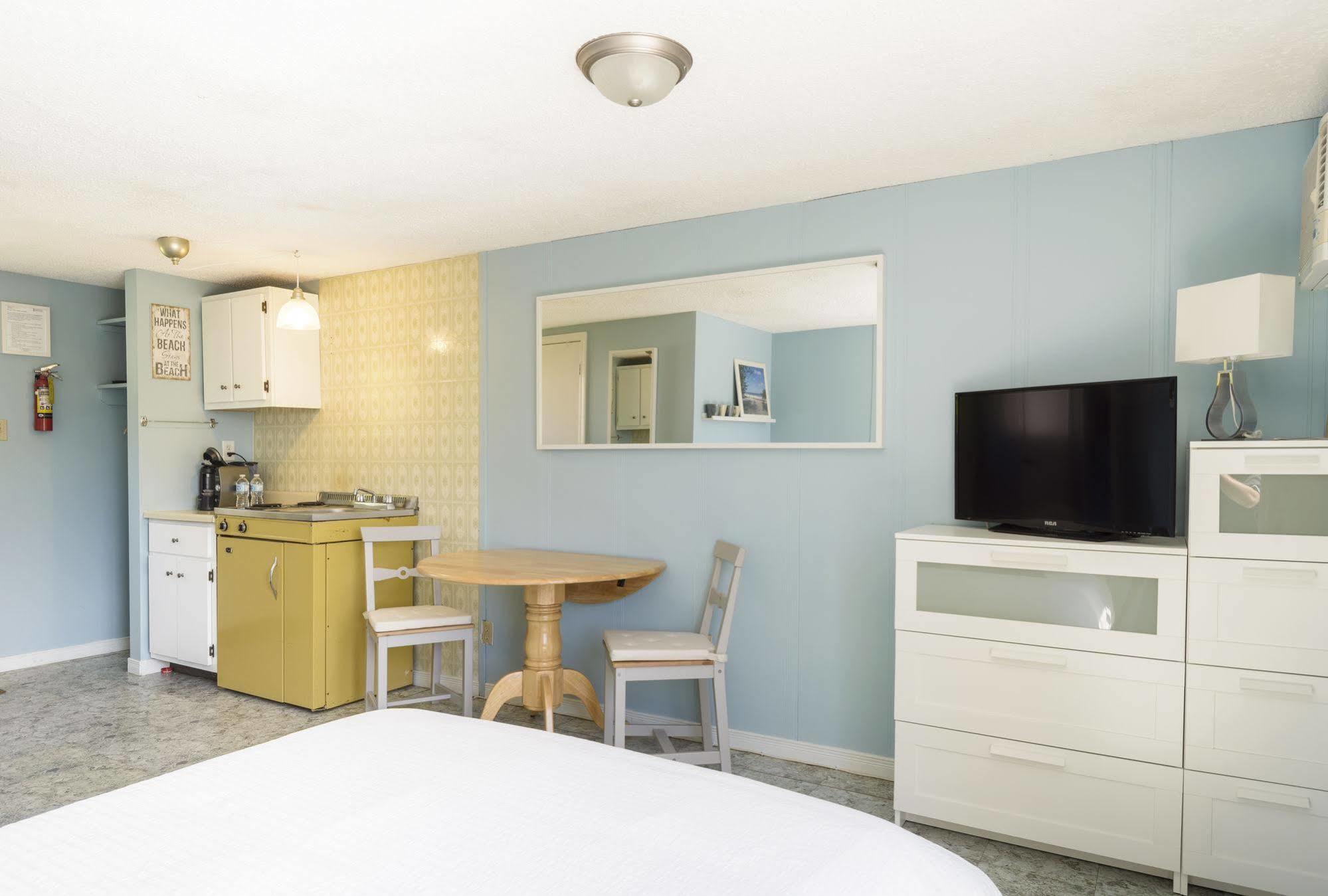 Hollywood Cottages Wasaga Beach Extérieur photo