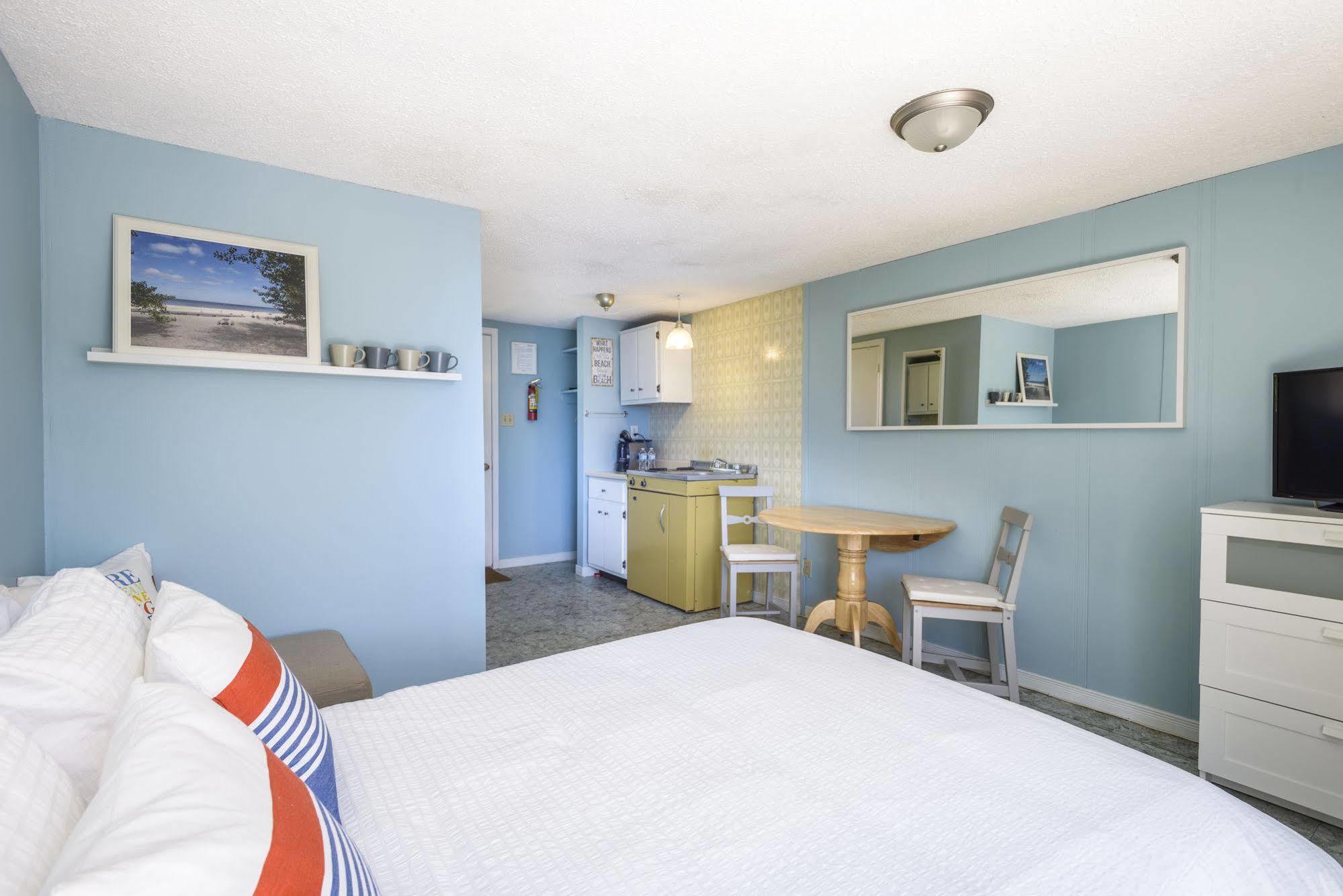Hollywood Cottages Wasaga Beach Extérieur photo